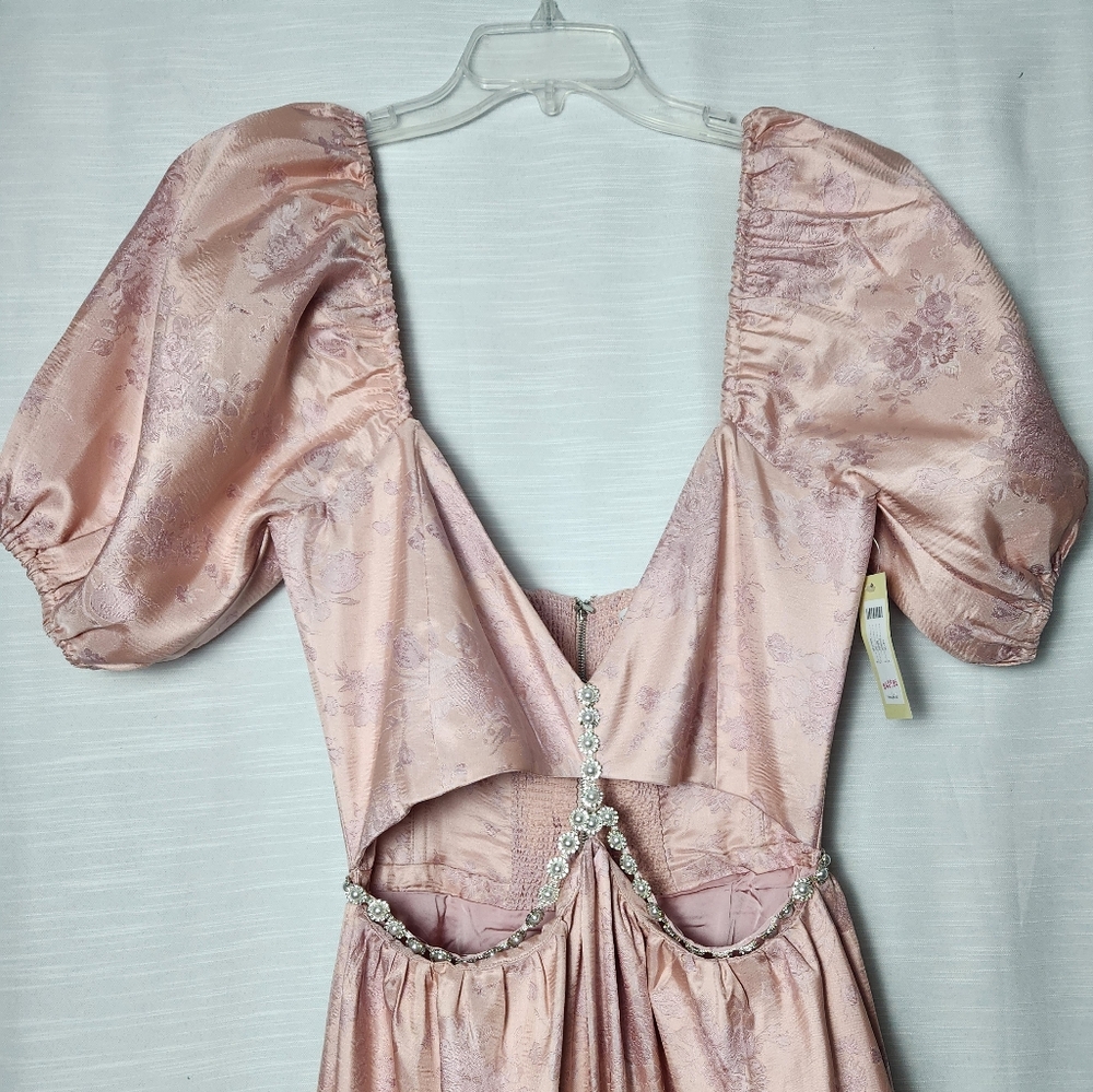 The Emma dress Windsor brocade V. Chapman - Picture 5 of 16